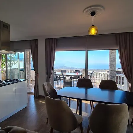 Apartment уютная с шикарным панорамным видом *