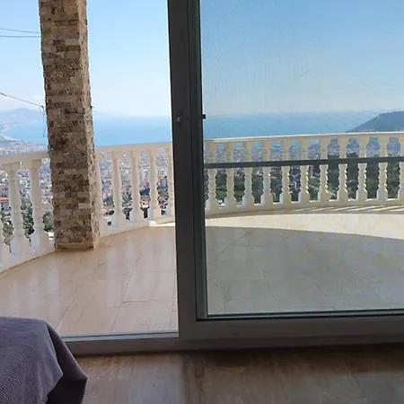 Apartment уютная с шикарным панорамным видом *