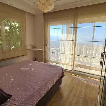 уютная с шикарным панорамным видом * ألانيا