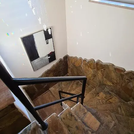 уютная с шикарным панорамным видом Апартаменты *